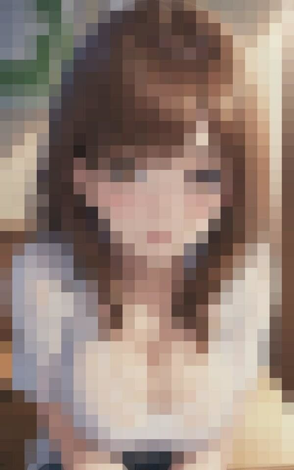 清楚な白シャツ姿 サンプル2ページ目