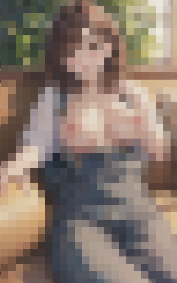 オーバーオールのセクシー美女 サンプル2ページ目