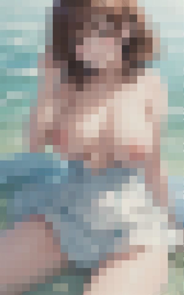揺れる美乳 エロ水着美女 サンプル3ページ目