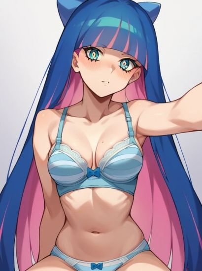 パンティ＆ストッキングwithガーターベルトのストッキングから送られてきた自撮り写真 サンプル2ページ目