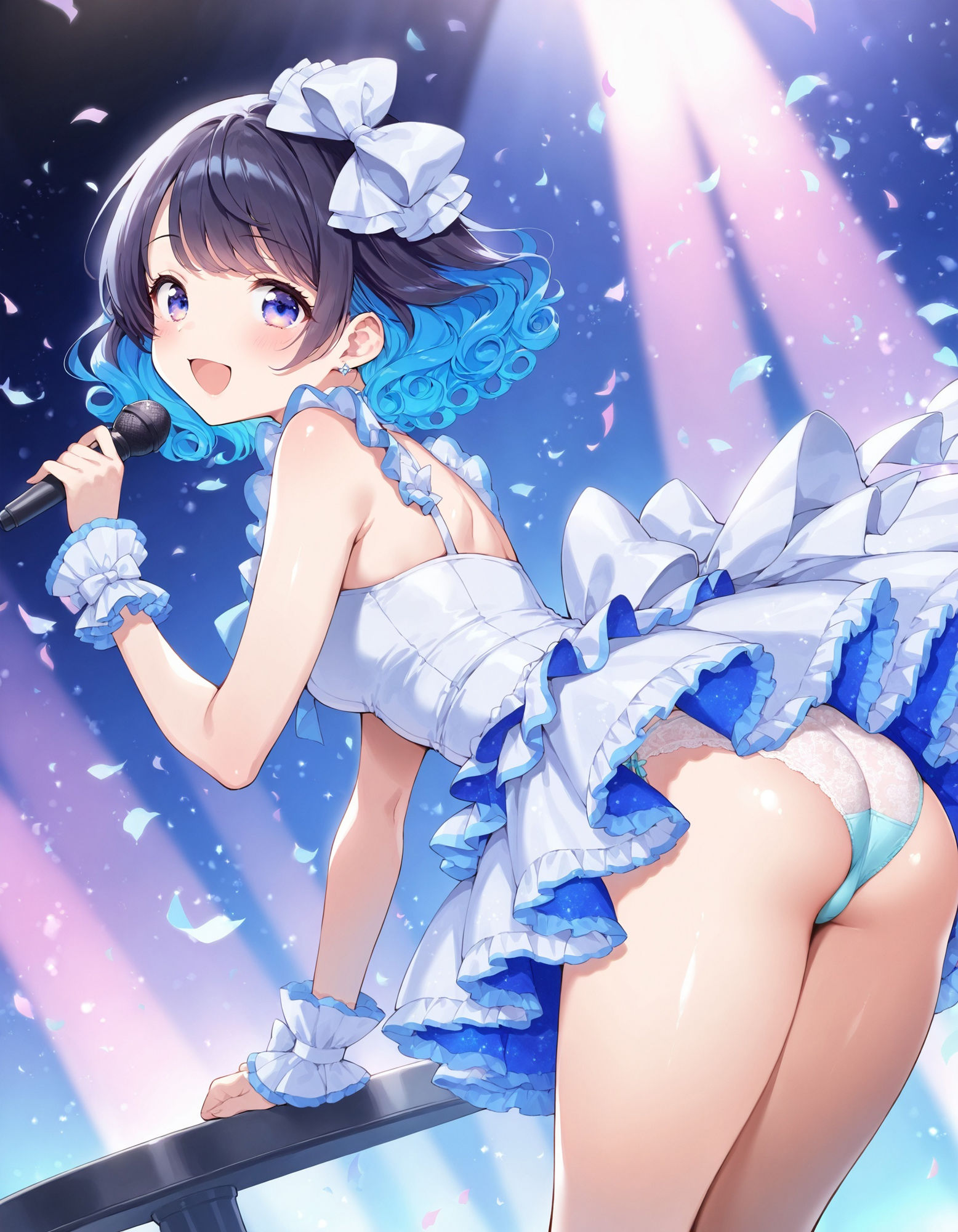 アイドルの前かがみパンチラ サンプル1ページ目