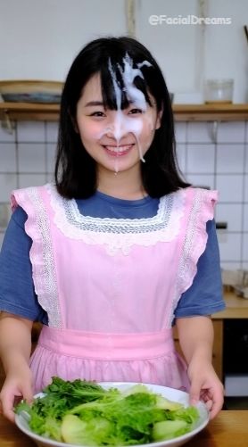 顔射後の余韻 - エプロン編 Vol.4 サンプル2ページ目