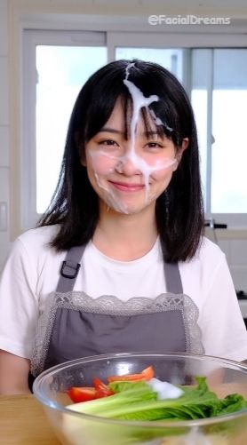 顔射後の余韻 - エプロン編 Vol.4 サンプル3ページ目