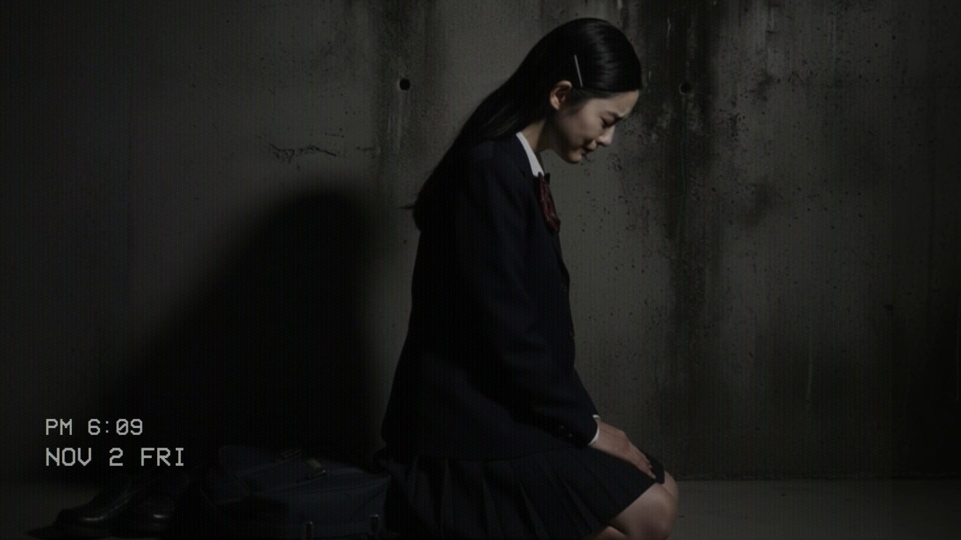 万引き女子校生のお仕置き謝罪動画 13 サンプル4ページ目