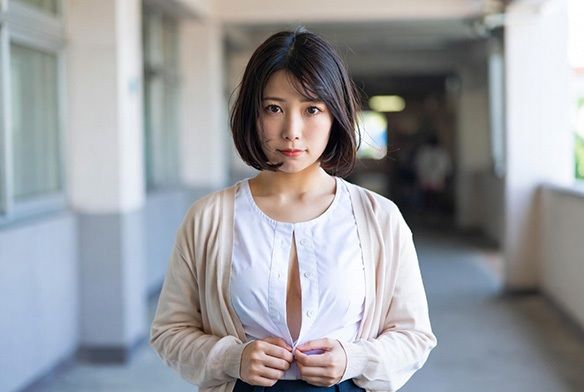 裸の女教師 サンプル1ページ目