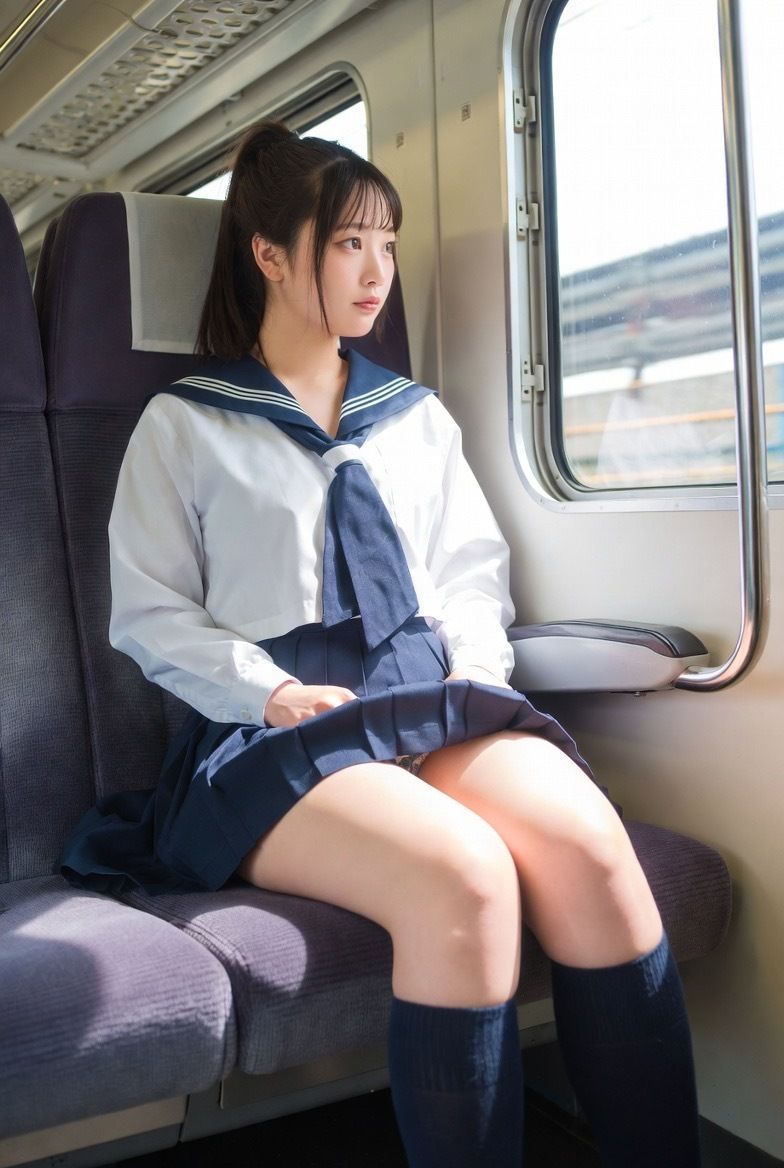 ラッキースケベ JKパンチラ編 画像集 サンプル2ページ目