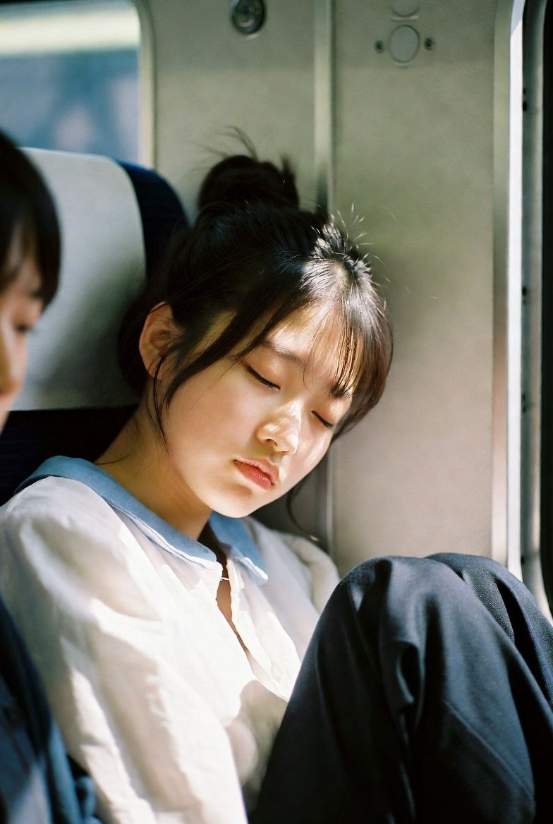 卒業したい女子大生 サンプル1ページ目
