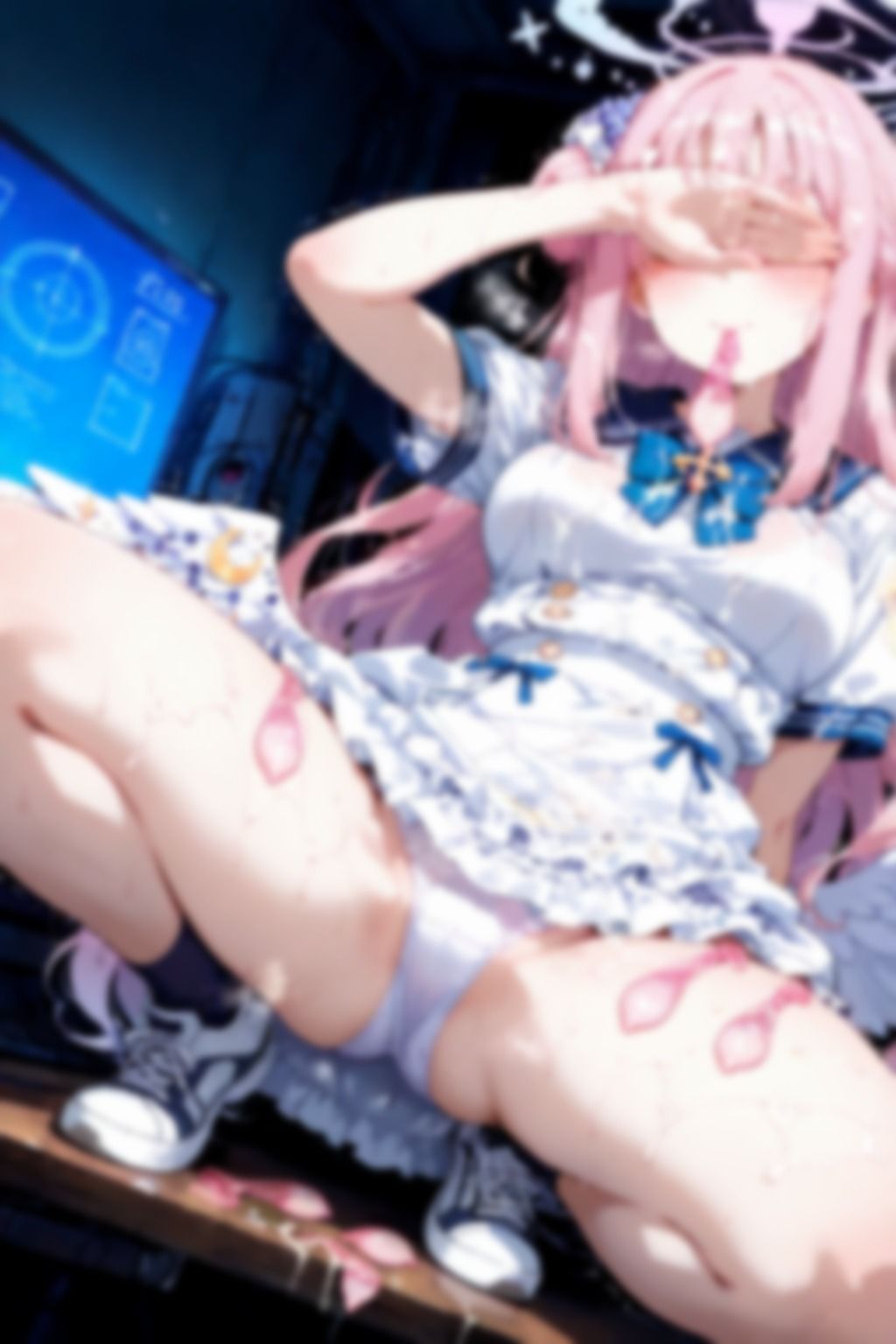 ブルアカ風のキャラがセルフ目隠しエロ蹲踞で着衣ぶっかけ使用済みゴムまみれで記念撮影 500枚 サンプル5ページ目