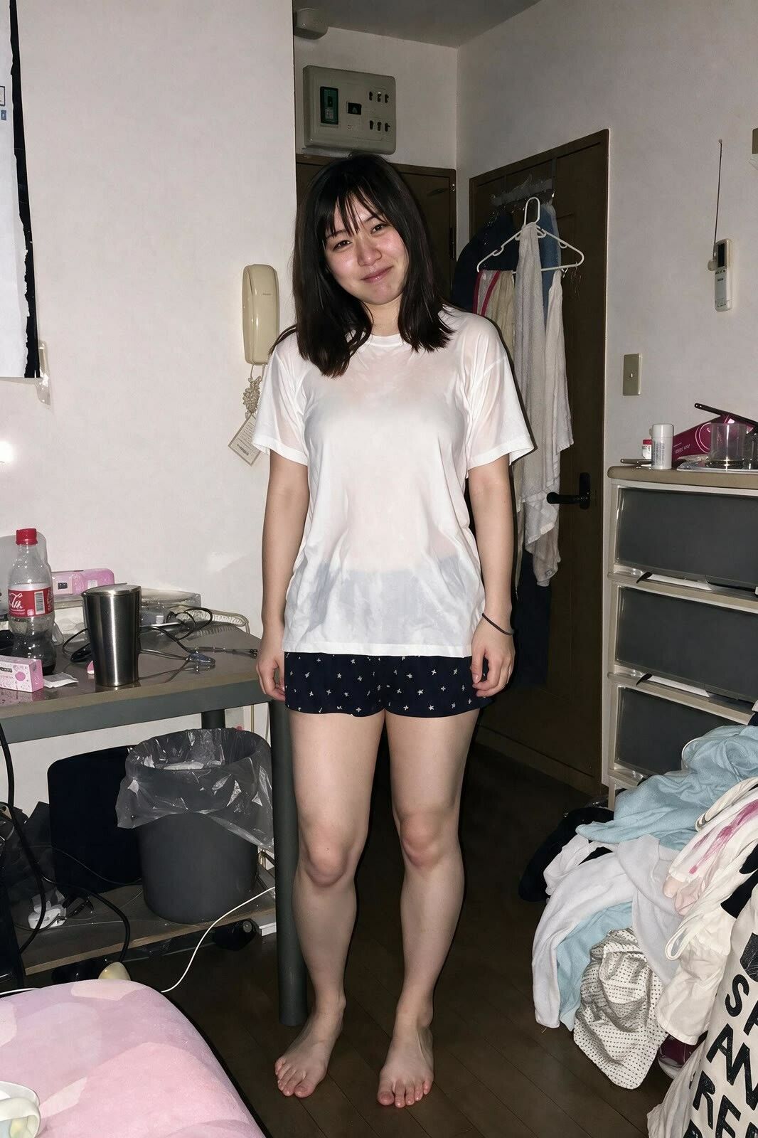 【個人撮影・流出】一人暮らしのみさき（24）｜彼氏にも見せたことない、部屋での無防備な’素’ サンプル2ページ目