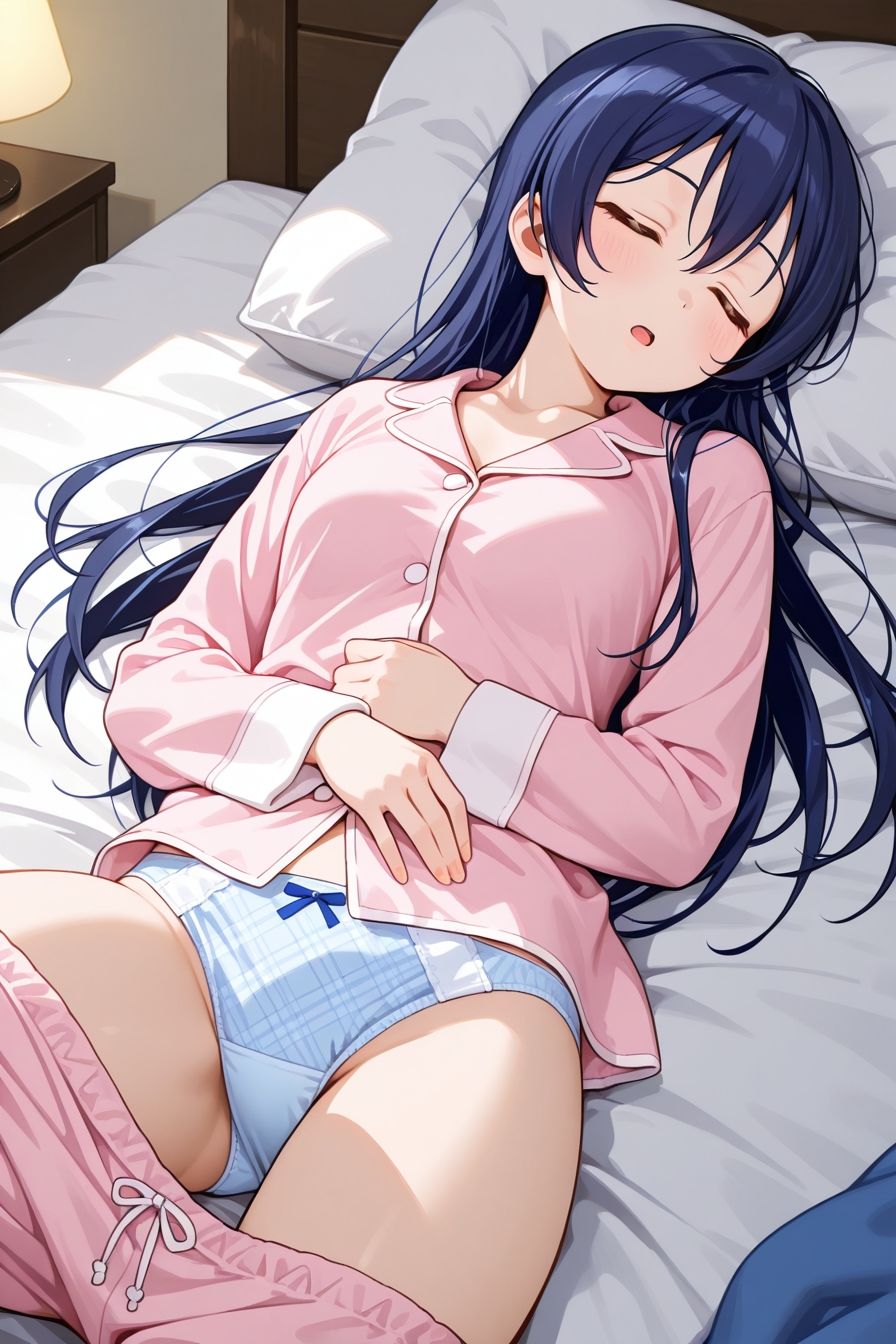 熟睡無防備アイドルにえっちないたずら！ サンプル2ページ目