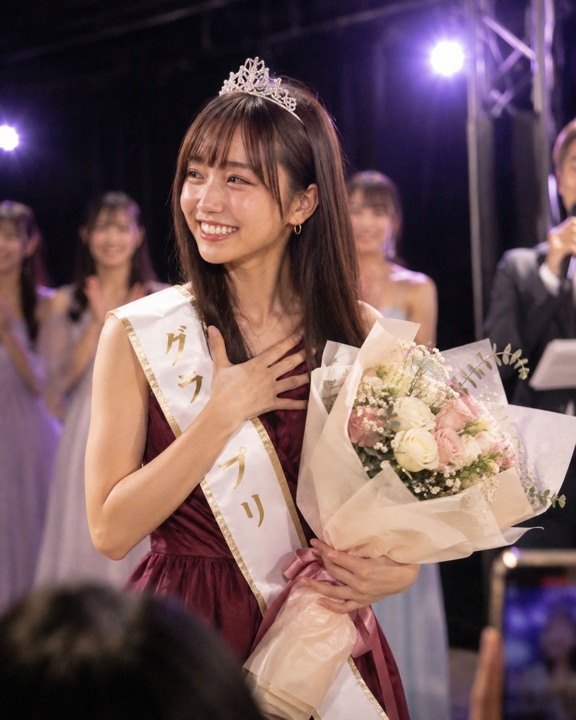 全裸ミスコン サンプル6ページ目
