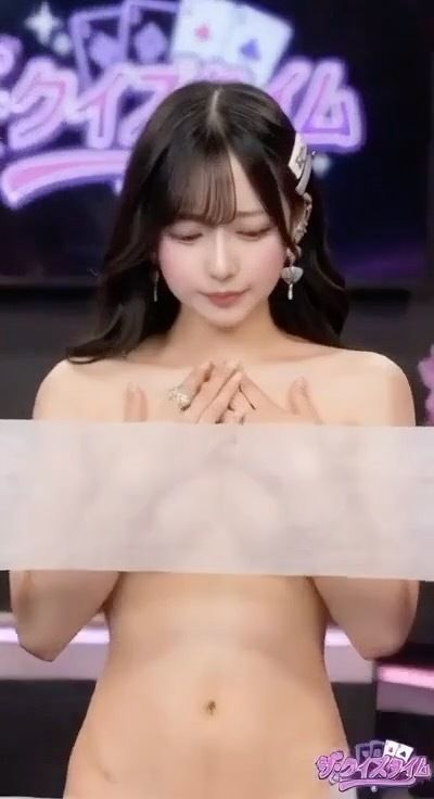 【クイズタイム●●●再現！】胸と股間を守るのは透ける紙だけ！美女たちのギリギリ学力クイズ サンプル4ページ目